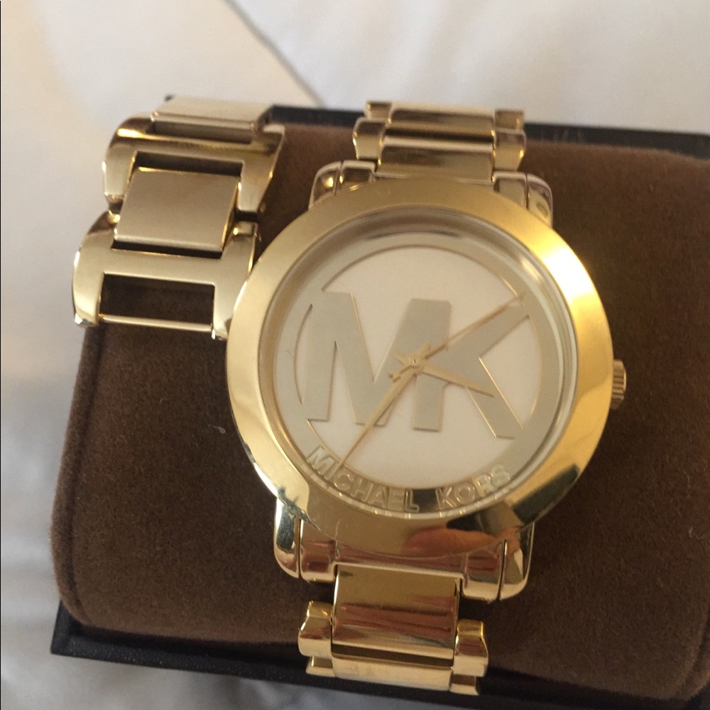 Mk Watch - image 2